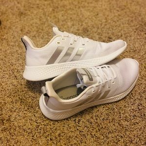 9.5 Adidas with cloud foam.